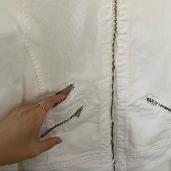 Banana Republic White Denim Jacket - Picture 3 of 8